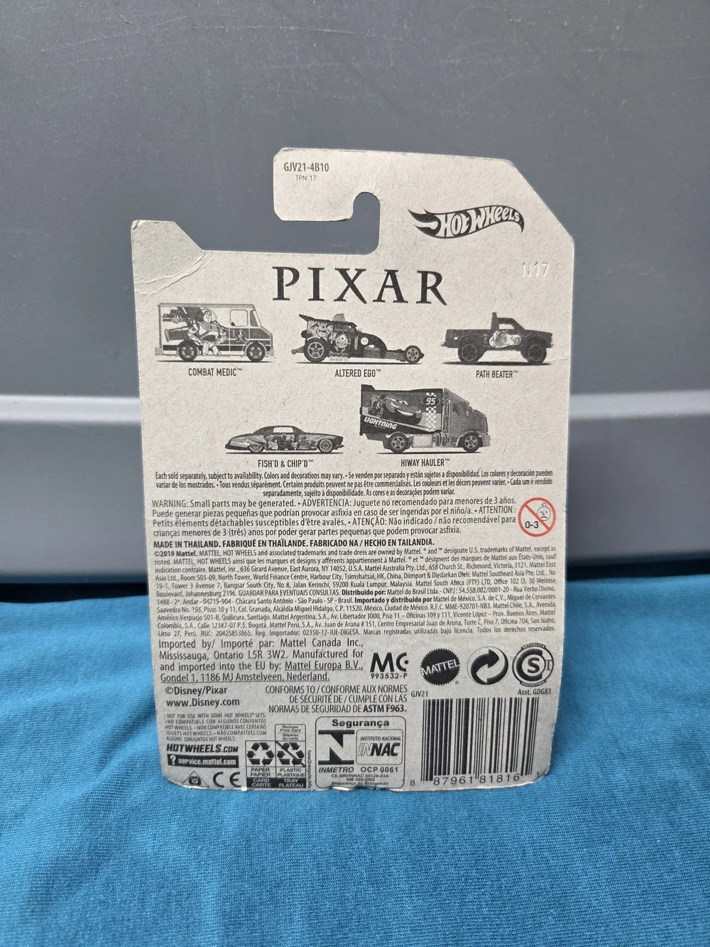 Hot Wheels Disney Pixar The Incredibles Fish'D & Chip'D Diecast